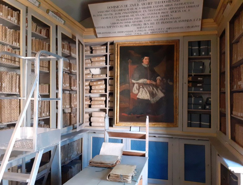 Biblioteca comunale Manfrediana di Faenza: Archivio "Zauli Naldi"