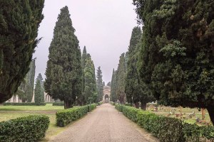 Cimitero del Piratello, Imola (Bologna) - foto Luca Negroni - “WebGIS del Patrimonio culturale dell’Emilia-Romagna” (Ministero della cultura, Segretariato regionale per l’Emilia-Romagna)