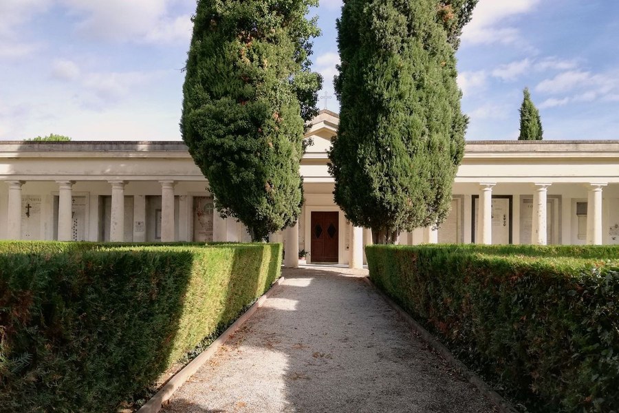 Cimitero di Verucchio - foto Vittorio Ferorelli