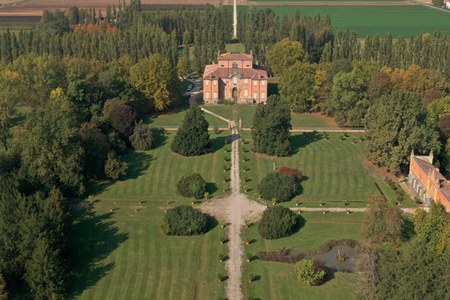 Il giardino di Villa Sorra a Castelfranco Emilia. Luogo del cuore e di cultura