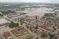 Alluvione in Emilia-Romagna: il numero verde per l’emergenza e la solidarietà delle istituzioni