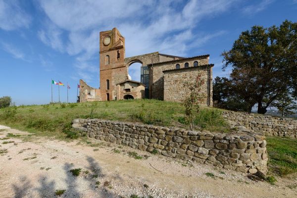 Montescudo, Chiesa della Pace di Trarivi - foto di Andrea Scardova