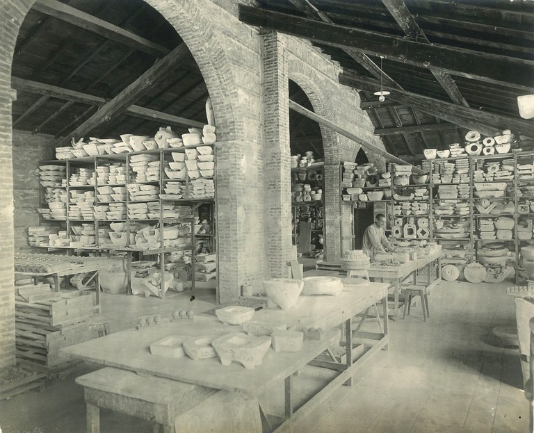 Fornaci S. Lorenzo, Sala degli stampi, foto d’epoca, Borgo San Lorenzo, Archivio della Manifattura Chini