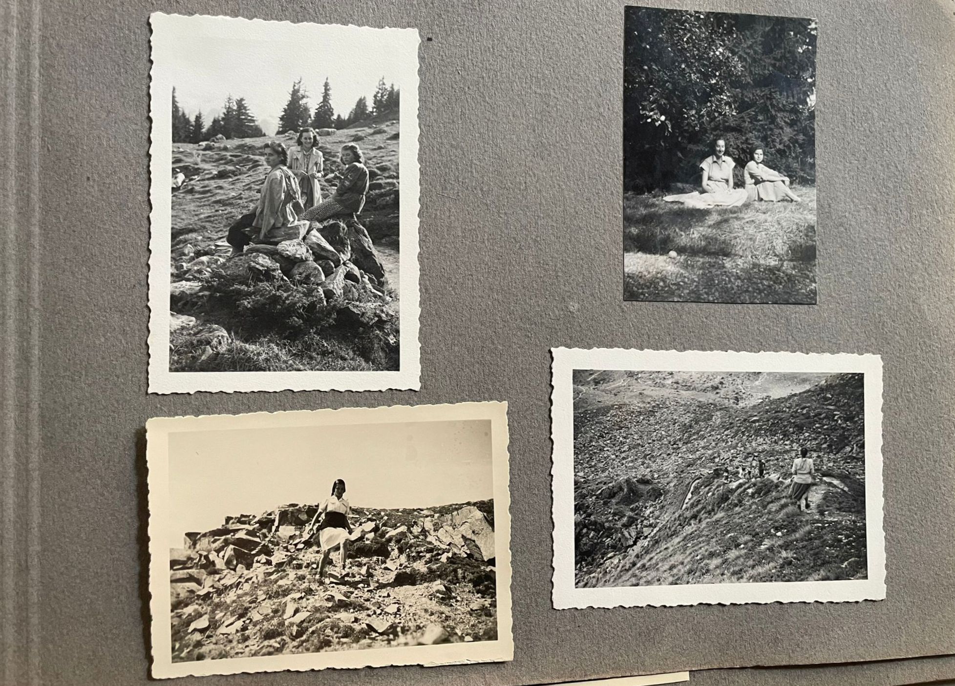 Album fotografico della famiglia Milani (Archivio della Fondazione per le scienze religiose, Bologna - Fondo Lorenzo Milani)