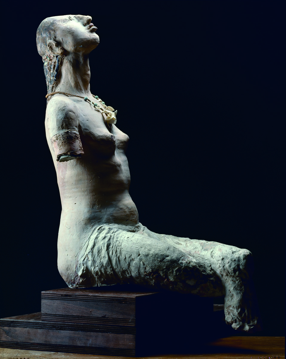 Saffo 1988 - terracotta policroma ingobbiata e incisa 80x40x67 cm © Ph C. Vannini