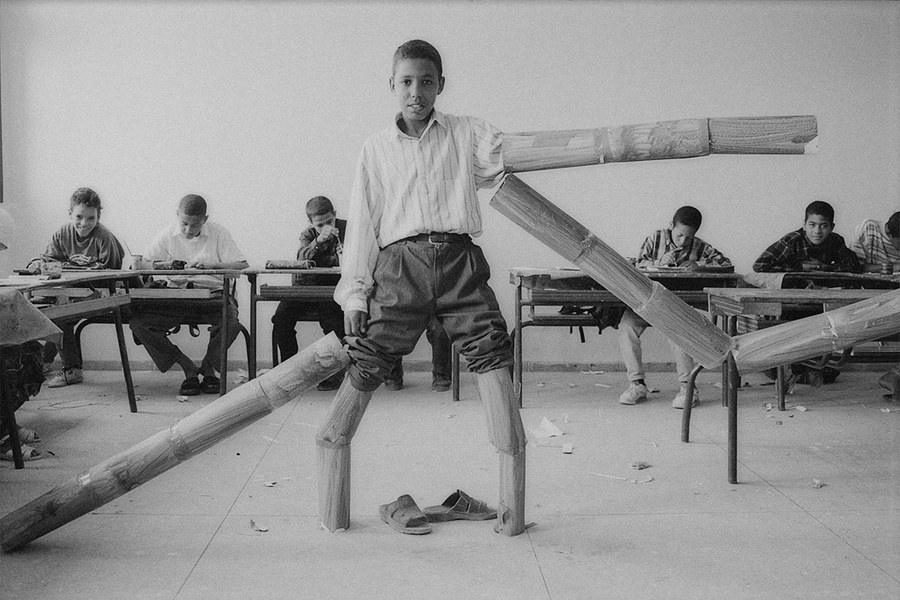 Hicham Benohoud, La salle de classe, 1994-2002.