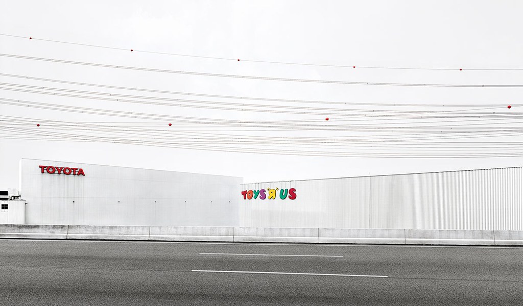 Andreas Gursky, Toys_R_Us, 1999