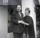 Fotografia attribuita a Rosa Rolanda. Diego Rivera e Frida Kahlo a Tizapán. San Ángel, Città del Messico. Archivio Miguel e Rosa Covarrubias della  Casa Studio Luis Barragán, Città del Messico.
