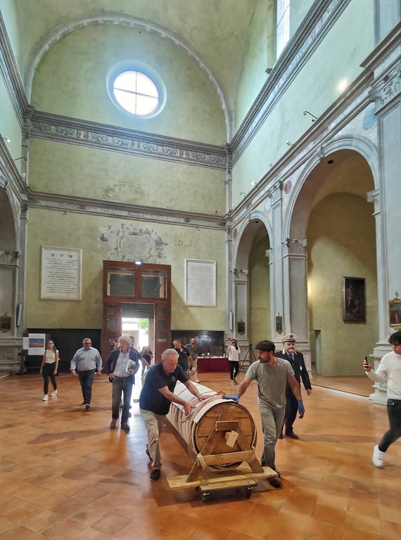 L'arrivo all'interno della Chiesa, foto Comune Ferrara