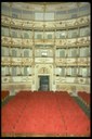 Carpi (MO), Teatro Comunale, la sala teatrale vista dal palcoscenico