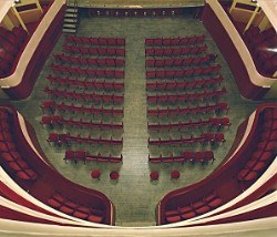 San Felice sul Panaro (MO), Teatro Comunale, vista sulla platea