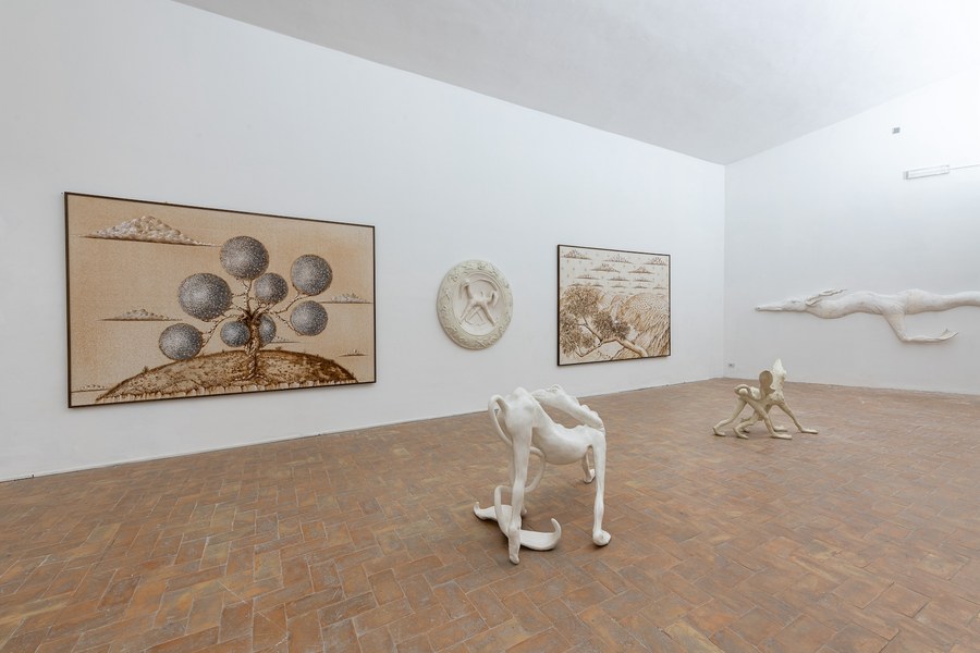 Naturale Innaturale, installation view 2024. Fondazione AGO, Palazzina dei Giardini, Modena, foto Paolo Guerzoni