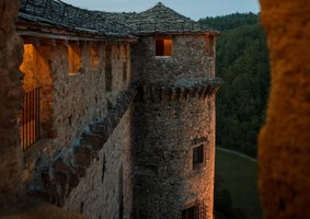 Fortezza o Castello di delizia? Visita guidata notturna al Castello di Compiano