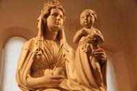 A Ferrara il nuovo allestimento della  Madonna della melagrana di Jacopo della Quercia