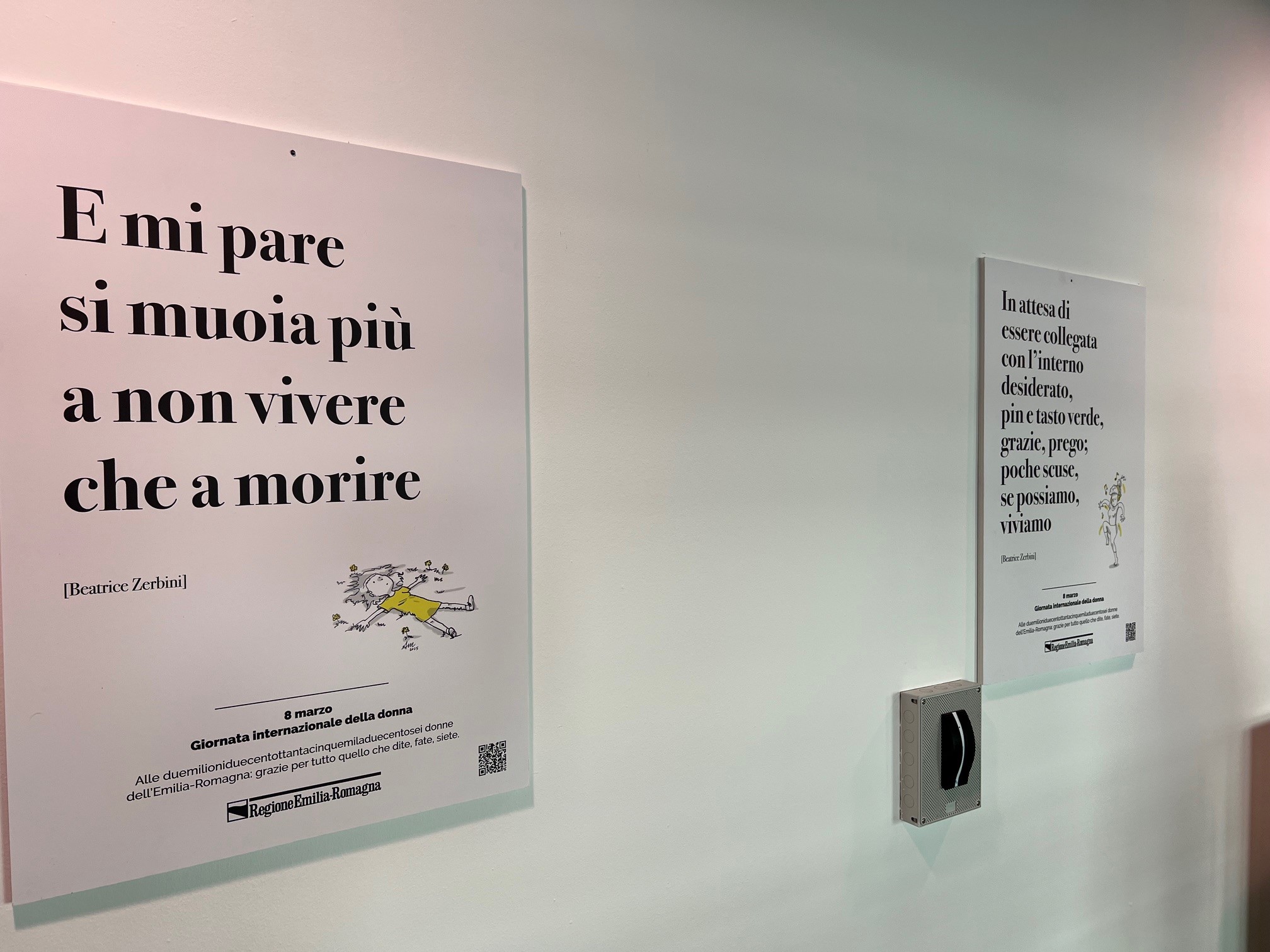 Allestimento manifesti con poesie di Beatrice Zerbini