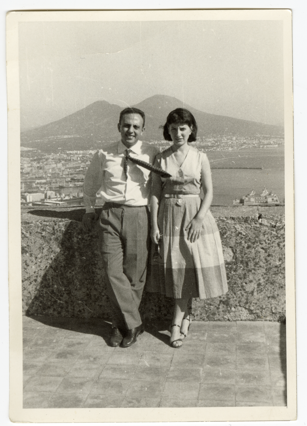 Ada Defez e Vittorio Caruso a Napoli (1957)