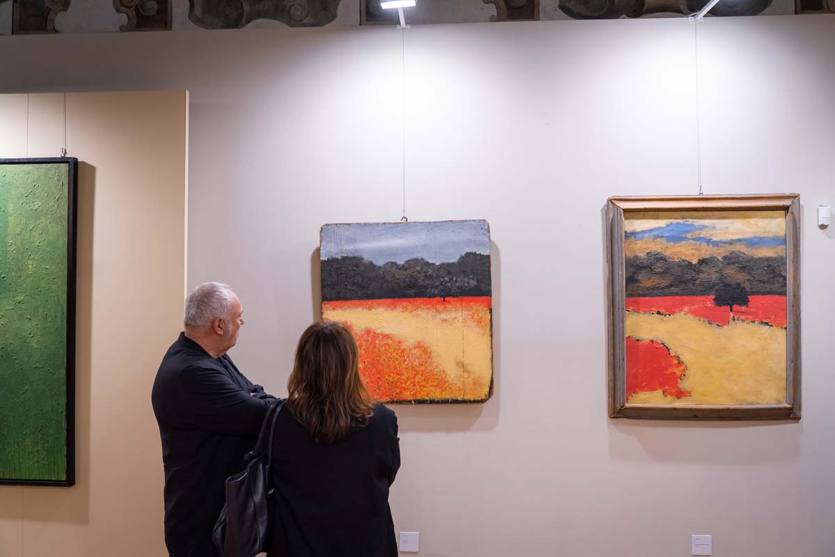 allestimento della mostra. Foto di Michele Riccomini