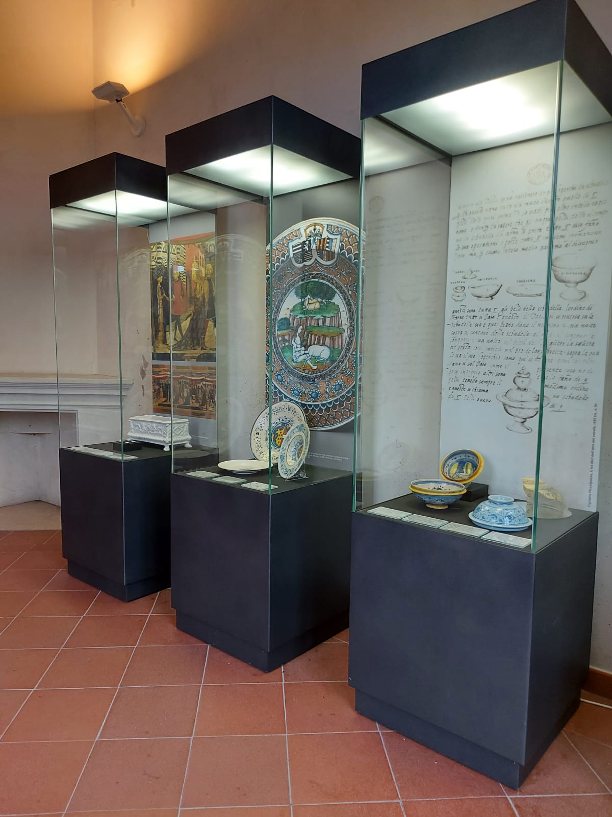 (immagini dell'allestimento)