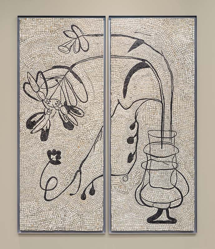Evgeny Antufiev, Luce che proietta ombra, Untitled, 2026. Mosaico, due elementi, ciascuno 195.2 x 79,6 x 4cm