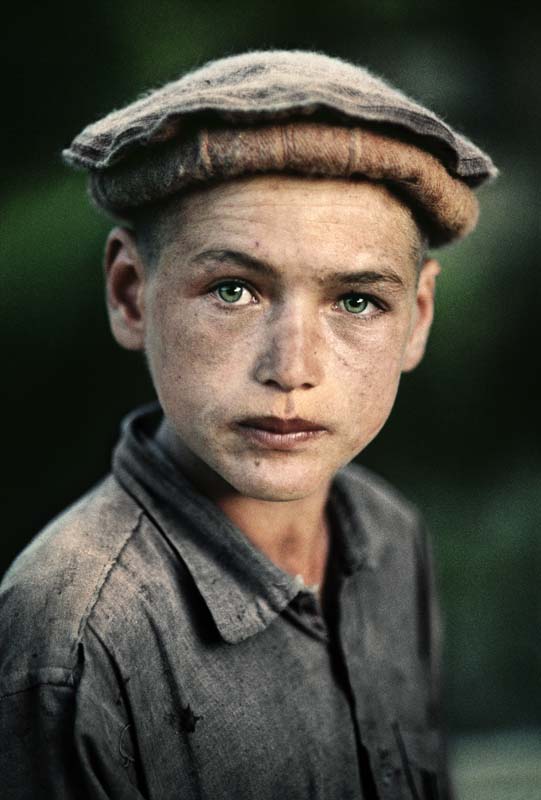 Nuristan, Afghanistan, 1990 ©Steve McCurry