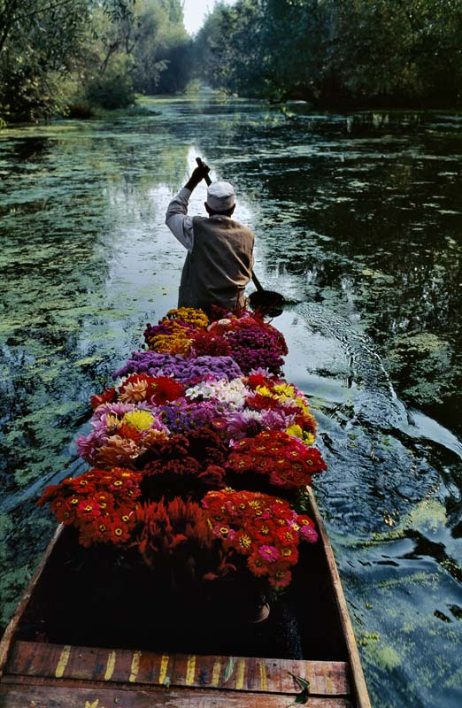 Srinagar, Kashmir, 1996 ©Steve McCurry