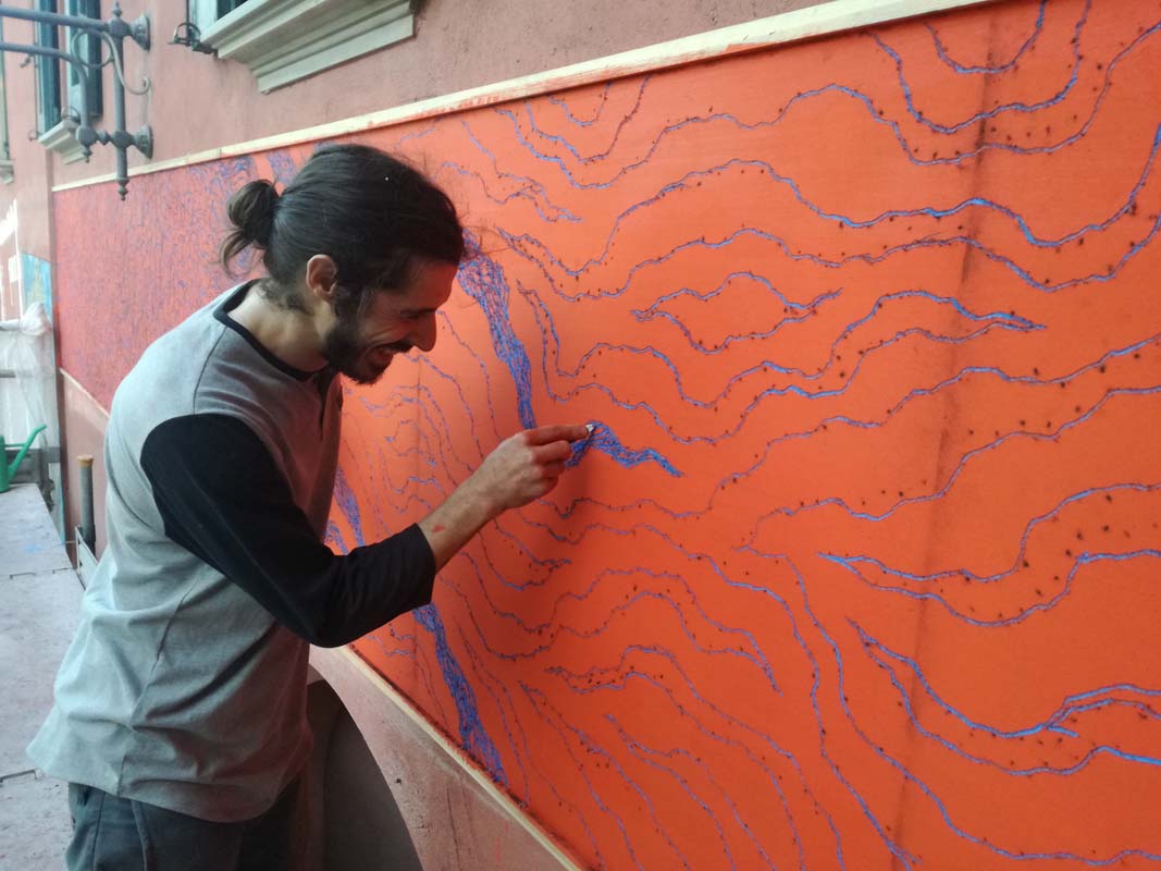 artistI al lavoro, foto Fondazione Dozza Città d’Arte