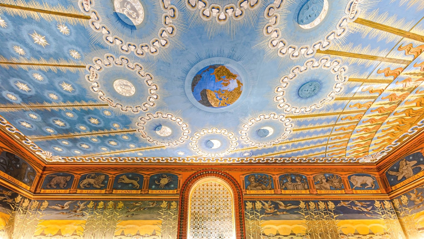 Un particolare della Sala dello Zodiaco all'interno di Palazzo Rosso a Bentivoglio (Bologna) - foto Unione Reno Galliera
