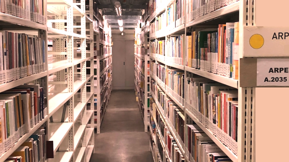 Un interno dell’Archivio della produzione editoriale dell’Emilia-Romagna