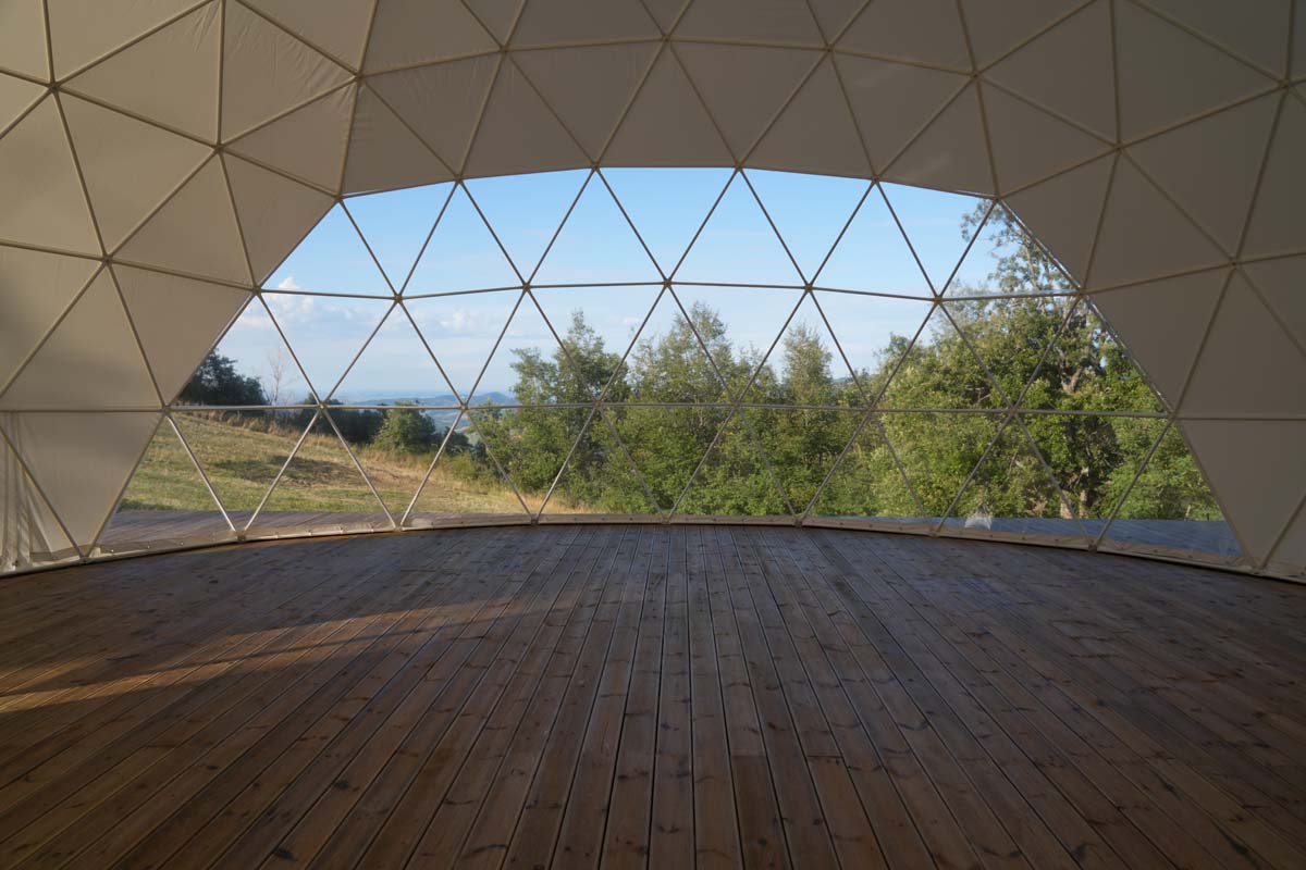 The Globe, giorno