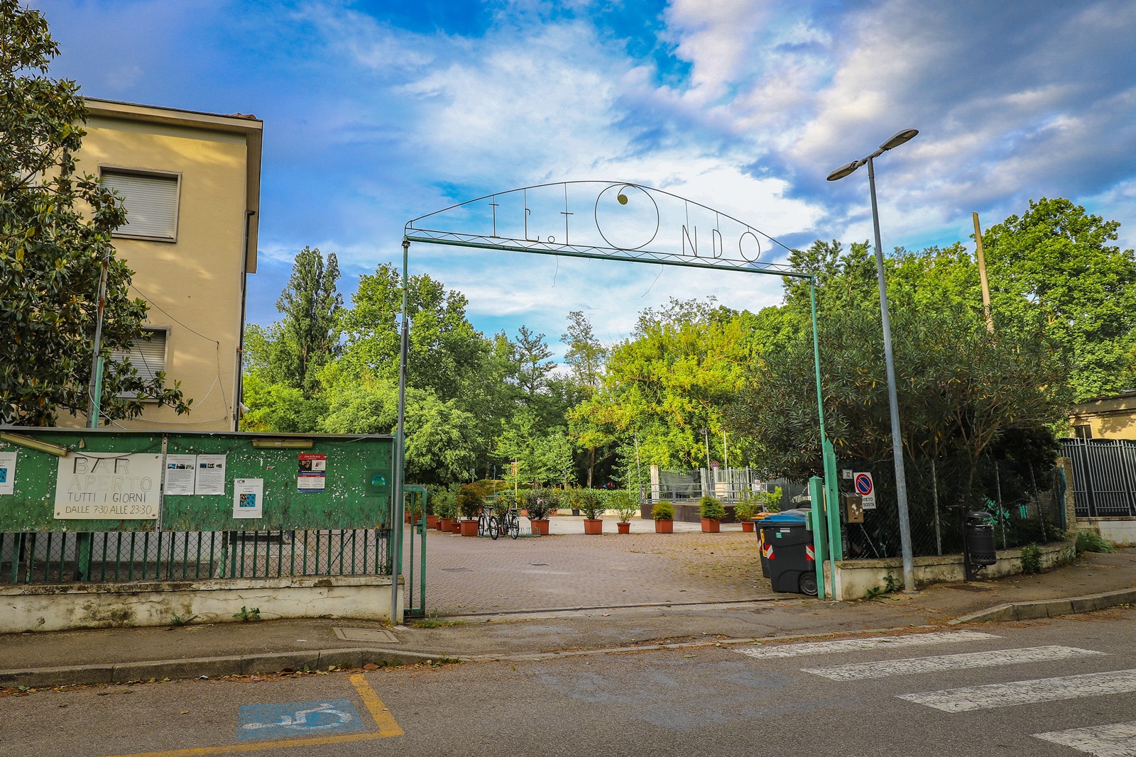 biblioteca del centro sociale "il Tondo". Qui lo sportello di facilitazione digitale della biblioteca Trisi