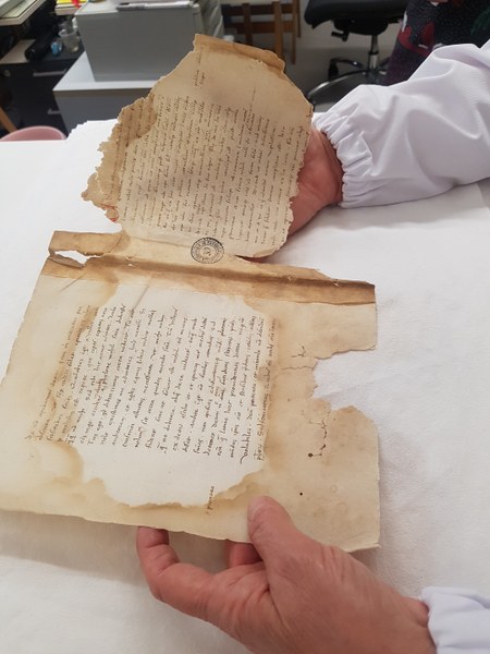 Particolare pagine del manoscritto prima del restauro. Foto A. Salvi.jpg