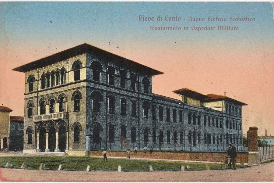 Le Scuole, Pieve di Cento (Bologna) - cartolina storica dell'edificio originale