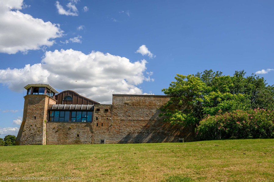 Castello degli Agolanti, foto Daniele Casalboni per Comune di Riccione